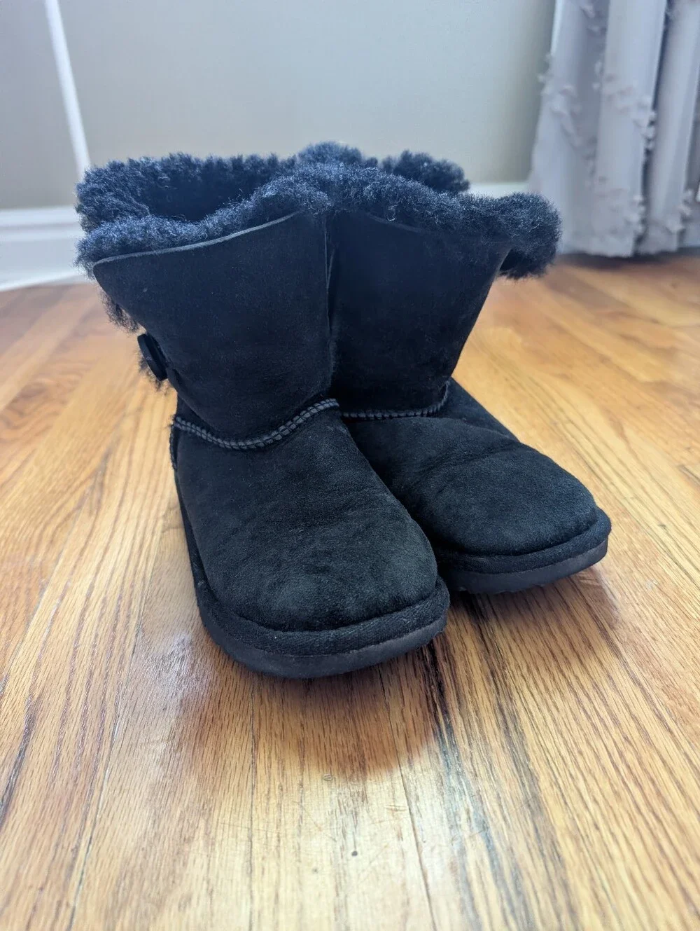 UGG warm shearling
